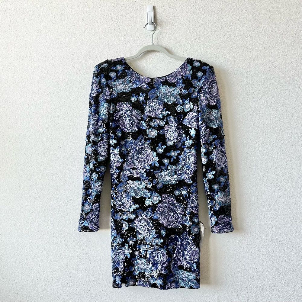 NWT Dress the Population Nathalia Sequin Dress in Royal Blue Size Medium - Picture 3 of 10